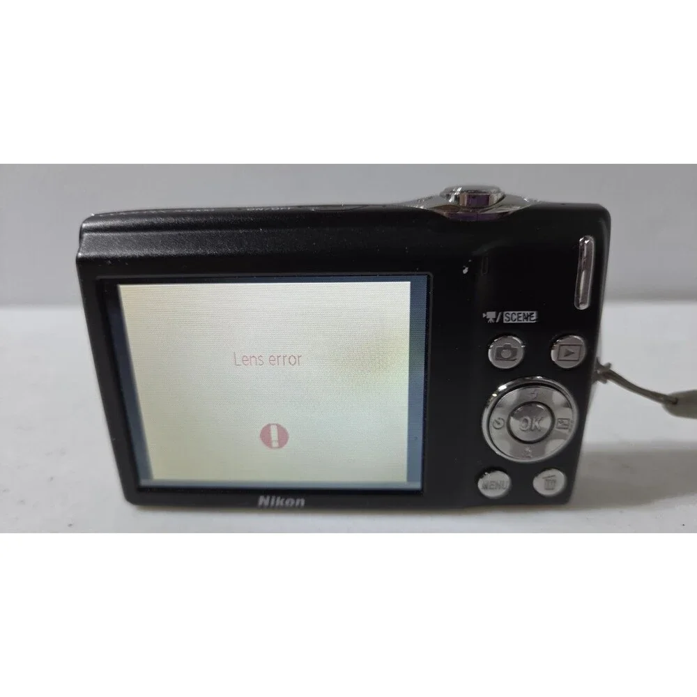 Unbranded lens error